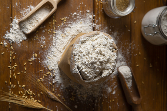 Impasto perfetto per pizza: guida alla scelta delle farine